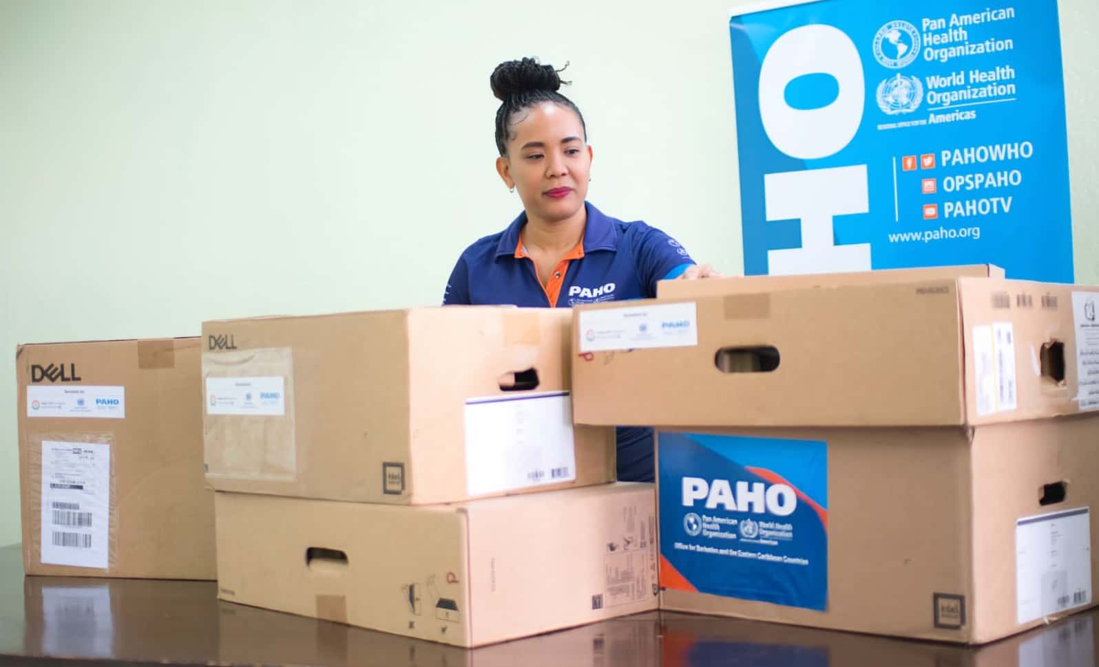 Dominica receives 20 computers to boost health data