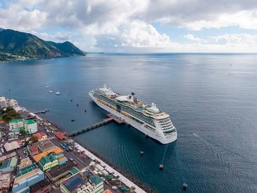 Dominica Promotes Cruise Tourism at FCCA Conference